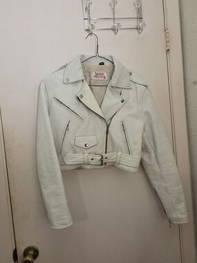Womens White Cropped Leather Motorcycle Jacket Punk Style Vintage